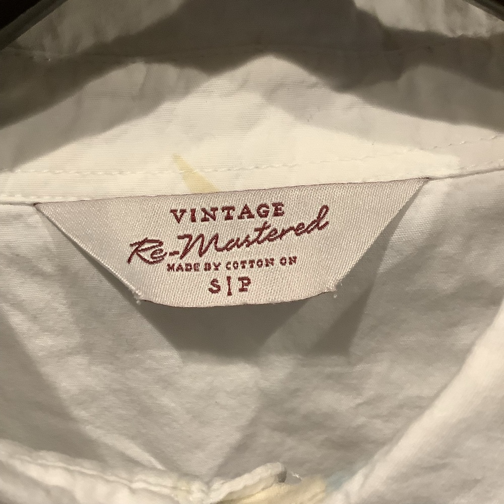 Cotton On Vintage remastered white Hawaiian button down short sleeve shirt|small - Picture 3 of 4